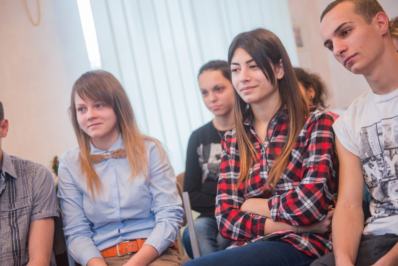 Листи дітей з дитбудинку «Родина» доправили до Стіни Плачу в Єрусалимі