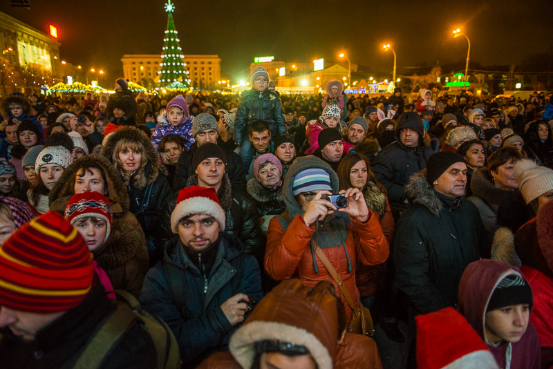 На площі Свободи запалала головна ялинка Харкова