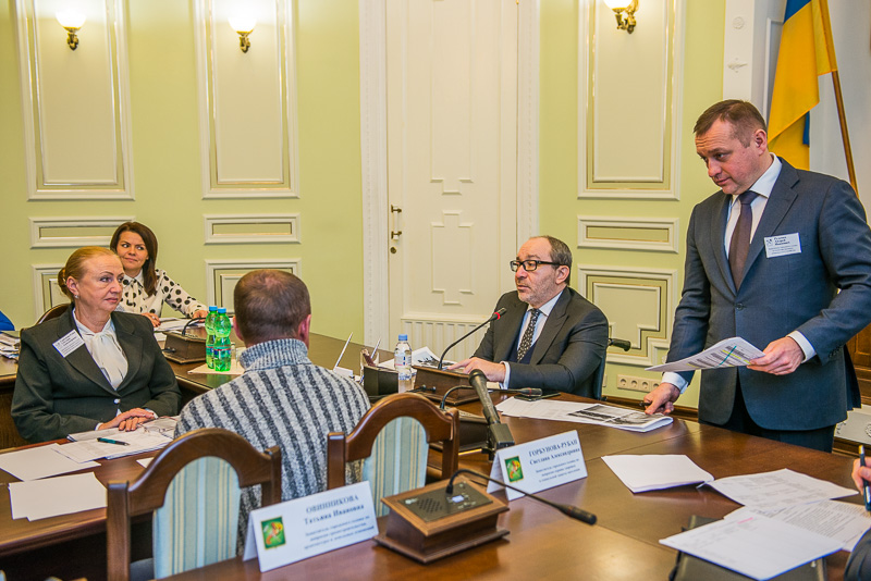 Геннадій Кернес: Ми захищатимемо мешканців гуртожитків ХМАПО законними методами