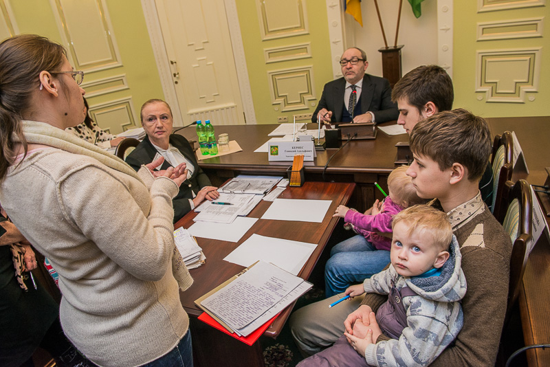 Геннадій Кернес: Ми захищатимемо мешканців гуртожитків ХМАПО законними методами