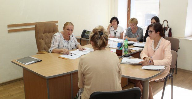 Харків'яни звертаються до міської ради по матеріальну допомогу