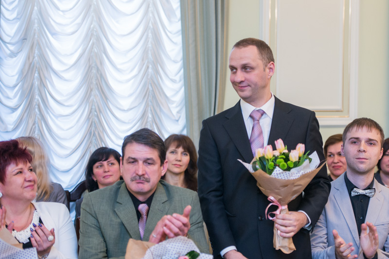 Геннадій Кернес нагородив «Вчителів року»