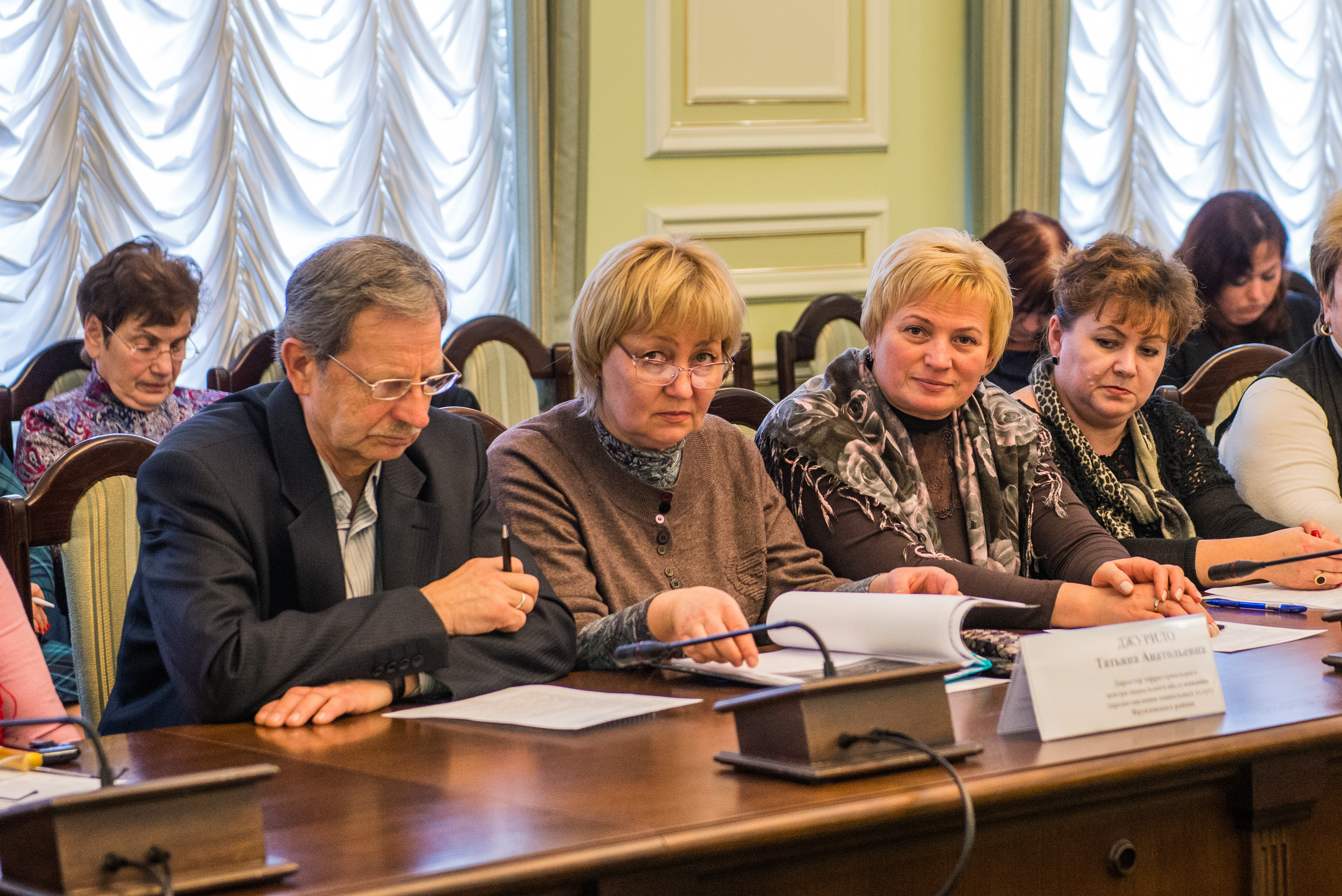 У Харкові обговорили проблеми надання соціально-медичних послуг людям похилого віку