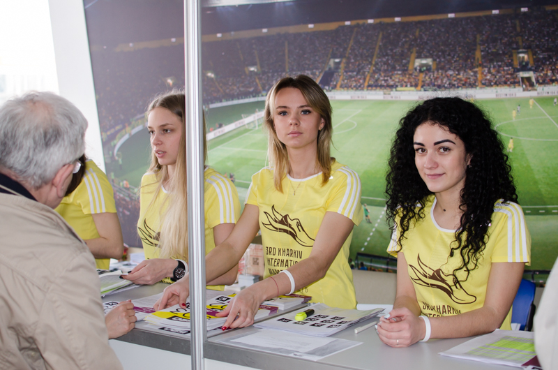 Спортсмени з Німеччини відзначили європейський рівень Харківського марафону