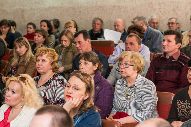 Харківські рятувальники навчають вчителів правилам безпеки