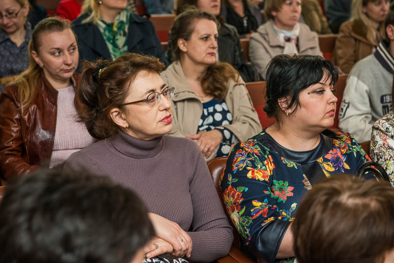 Харківські рятувальники навчають вчителів правилам безпеки