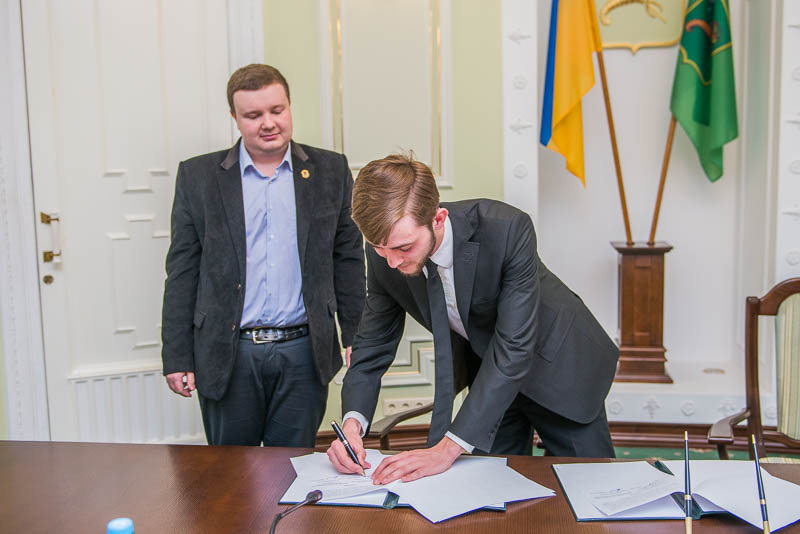 Харківська молодіжна рада розпочала співпрацю з колегами з Дніпропетровська