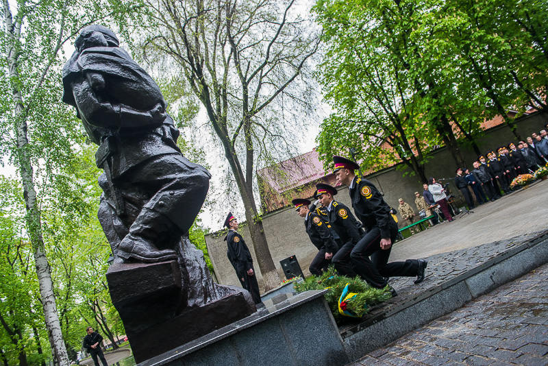 У сквері Пожежного пройшов пам'ятний мітинг