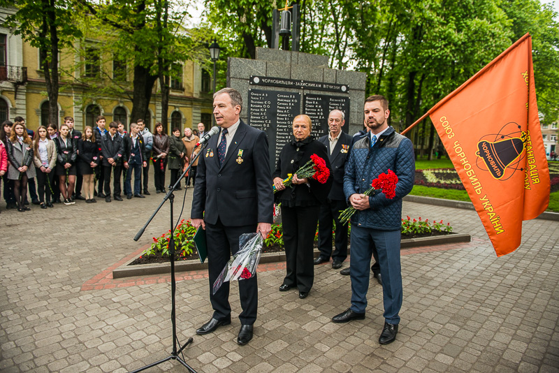 У сквері Пожежного пройшов пам'ятний мітинг