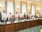 Геннадій Кернес нагородив харківських ветеранів