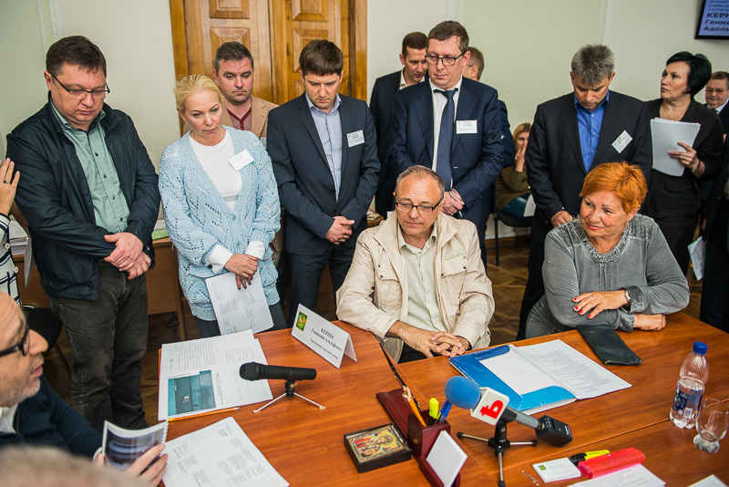 Геннадій Кернес проводить особистий прийом в ХНУРЕ