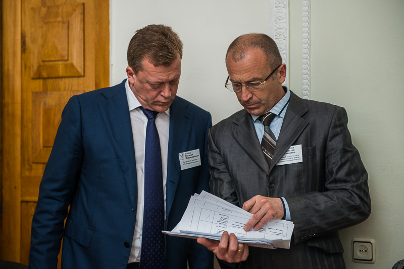 Геннадій Кернес проводить особистий прийом в ХНУРЕ