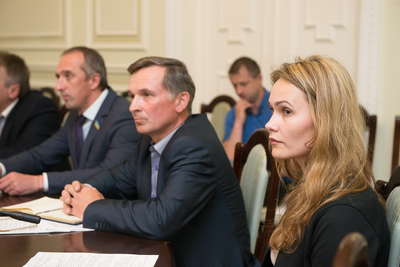 Цього року в Харкові встановлять 180 пандусних з'їздів
