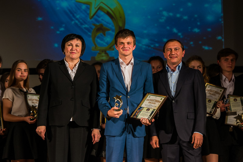 У Харкові нагородили кращих учнів Шевченківського району