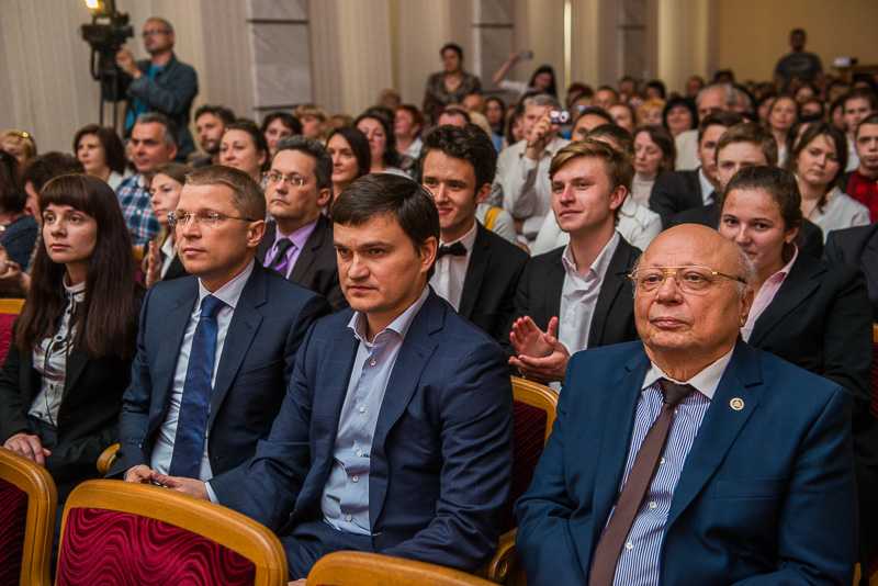 У Харкові нагородили кращих учнів Шевченківського району