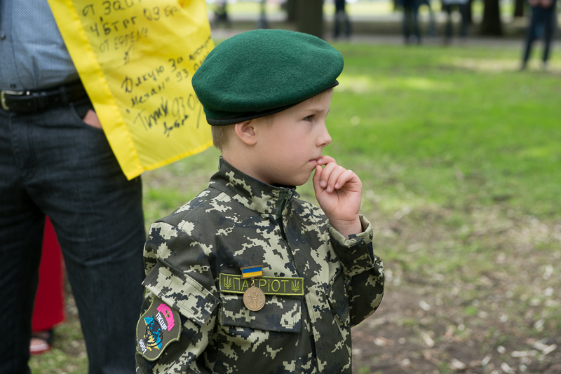 «Кіборги» заклали капсулу на місці майбутнього пам'ятника воїнам АТО