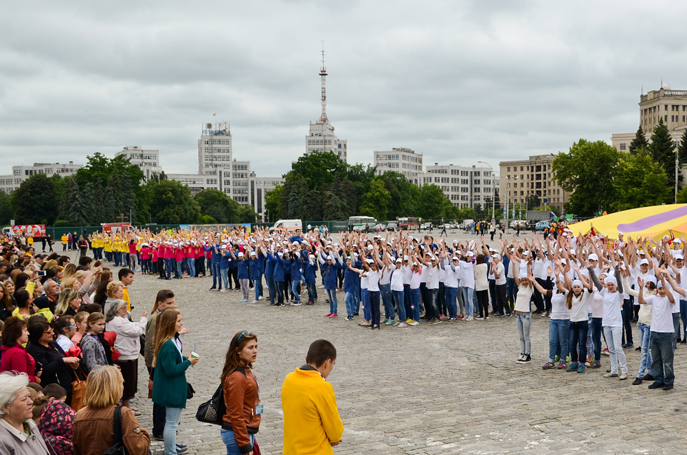 У місті пройшла акція «Діти Харкова - за мир!»