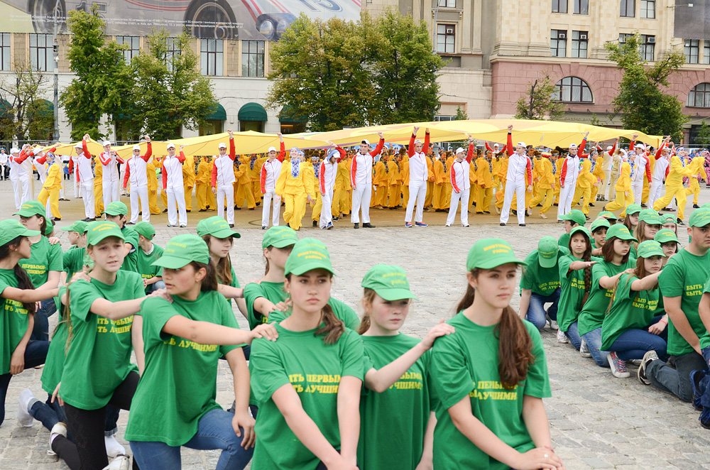 У місті пройшла акція «Діти Харкова - за мир!»