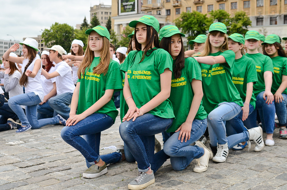 У місті пройшла акція «Діти Харкова - за мир!»