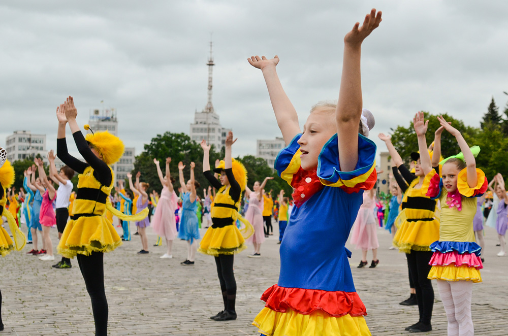У місті пройшла акція «Діти Харкова - за мир!»