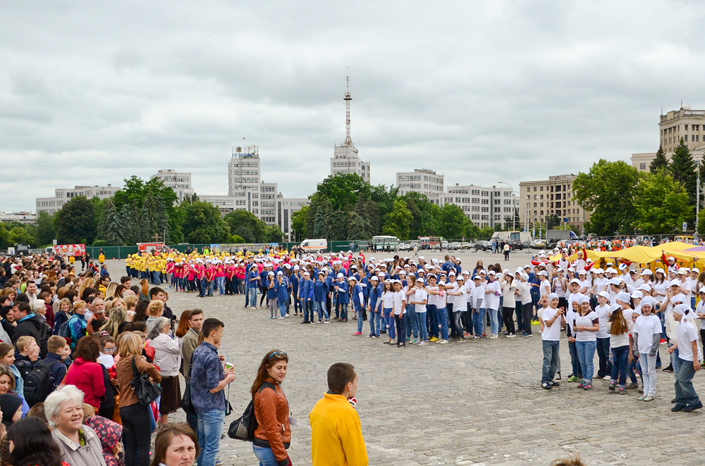 У місті пройшла акція «Діти Харкова - за мир!»
