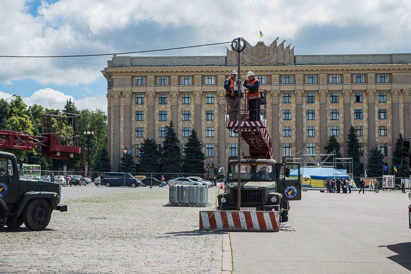 У Харкові обладнають найбільшу фан-зону в країні