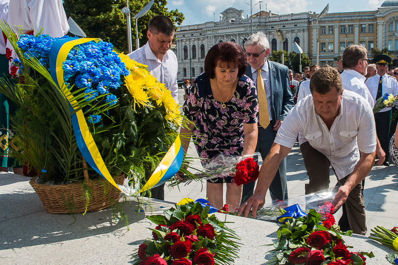 У Харкові відзначають День Конституції