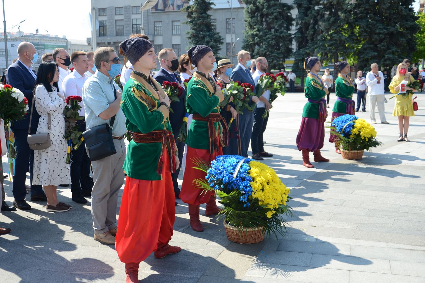 У Харкові відзначають День Конституції
