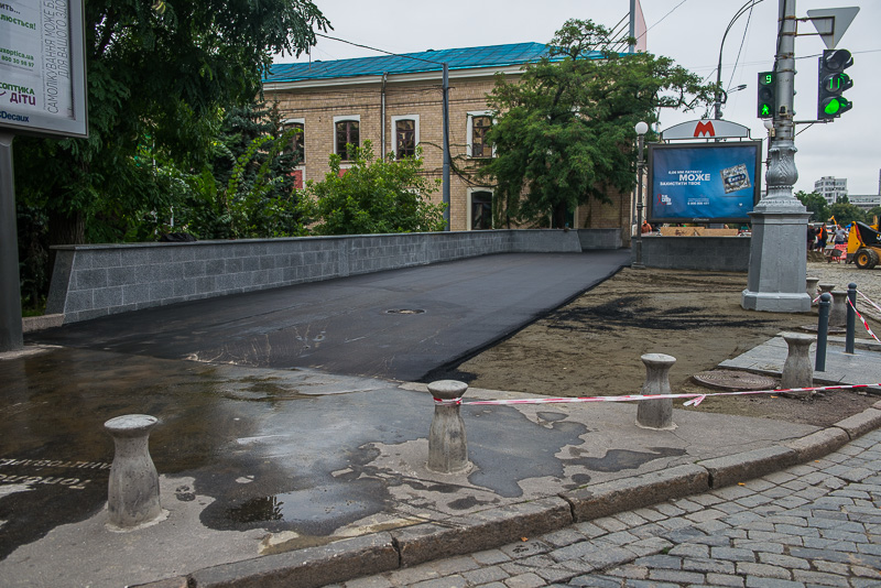 У Харкові відремонтують 22 пішохідних виходи з метро