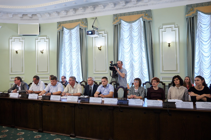 У міськраді обговорили проблему доступності будівель для людей з інвалідністю