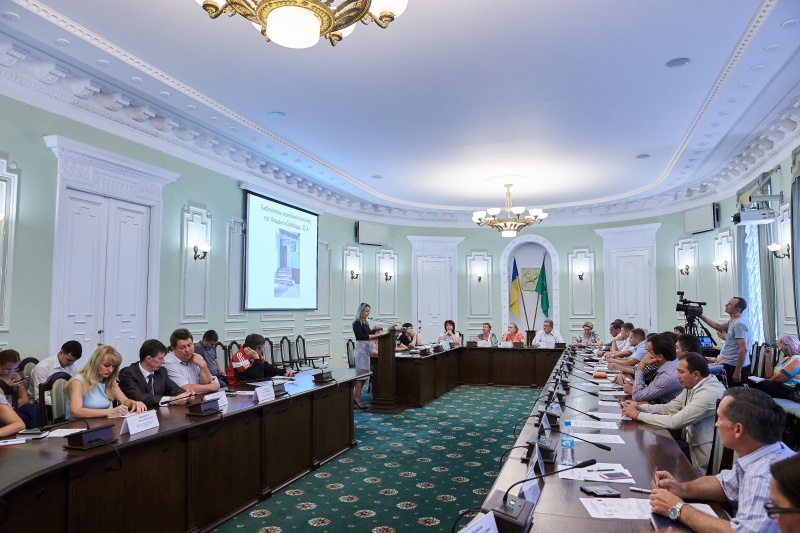 У міськраді обговорили проблему доступності будівель для людей з інвалідністю