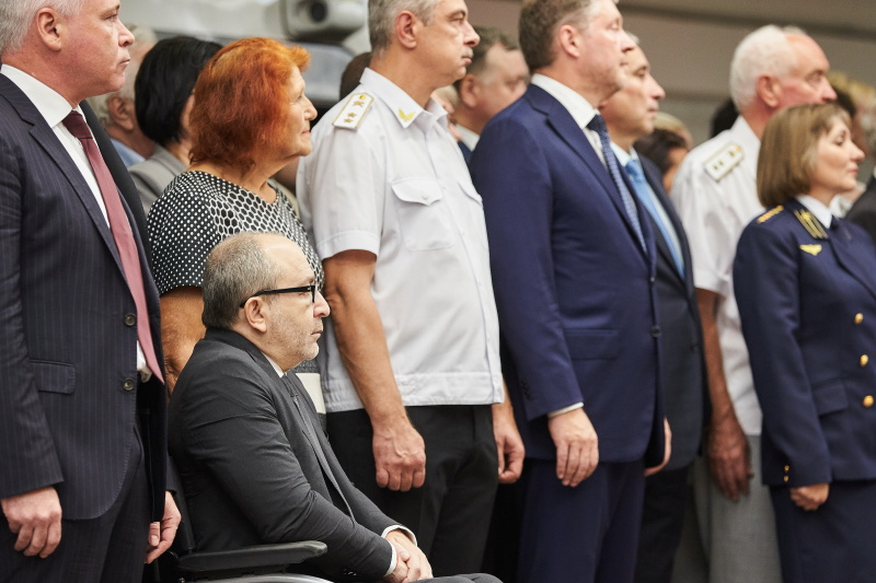 Президент Порошенко оглянув нову станцію метро «Перемога»