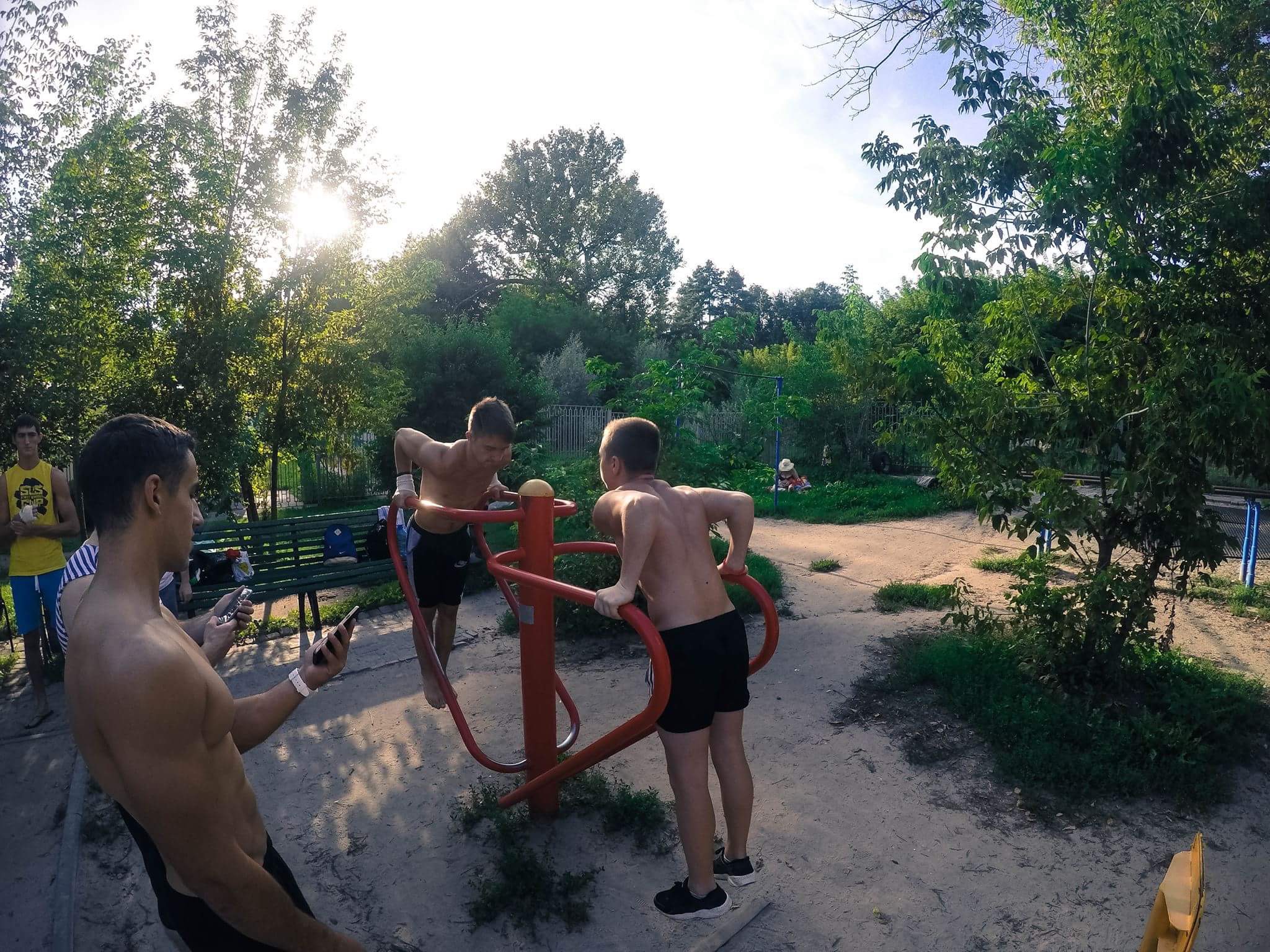Харківські майстри воркаута провели відкрите тренування