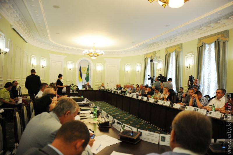 Шляхопровід по проспекту 50-річчя СРСР реконструюють
