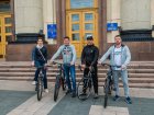День без авто: місцеві чиновники і депутати приїхали на роботу на велосипеді