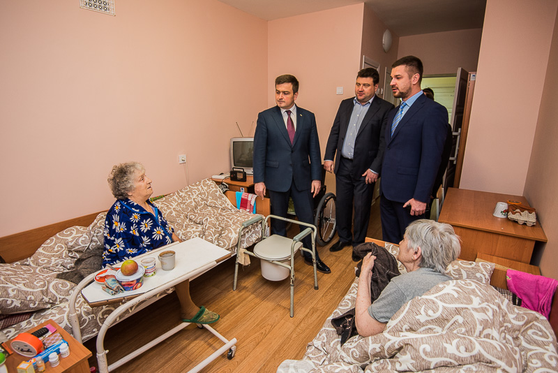 У Холодногірському районі учасникам бойових дій вручили державні нагороди
