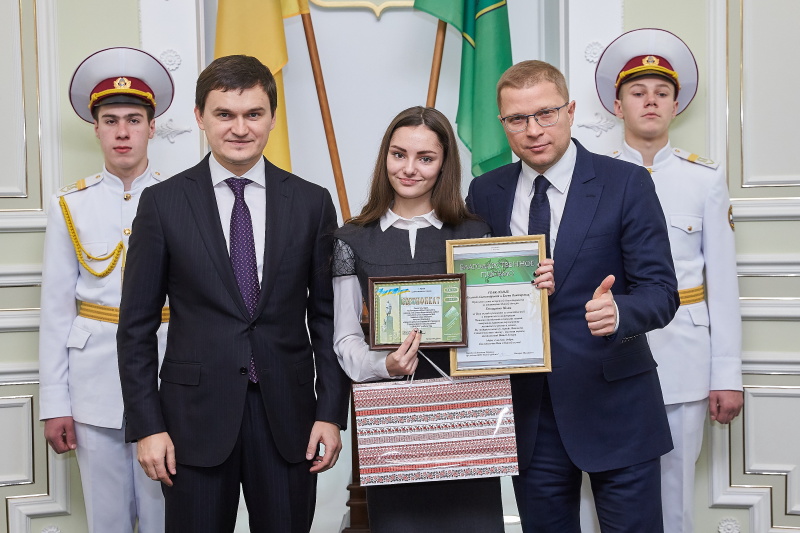 У Харкові відзначили кращих учнів Шевченківського району