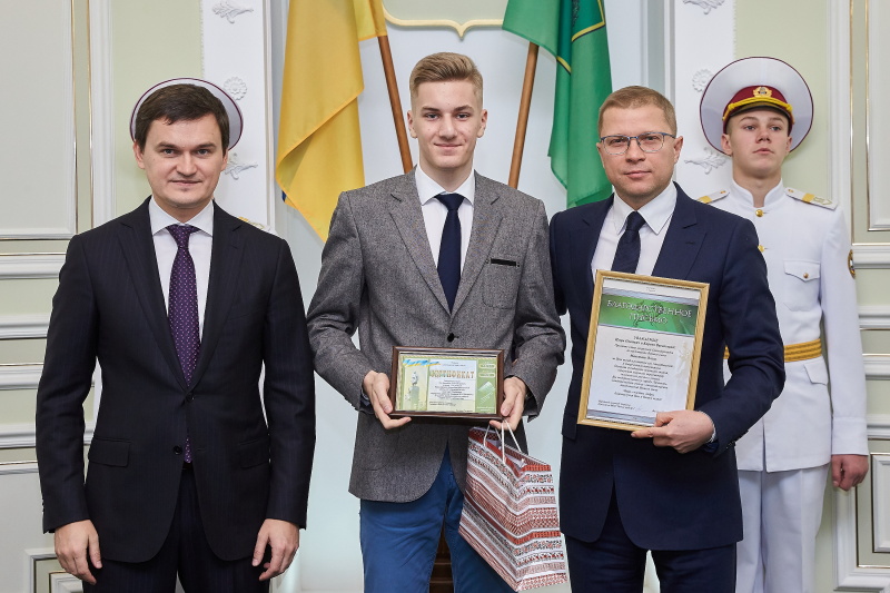 У Харкові відзначили кращих учнів Шевченківського району