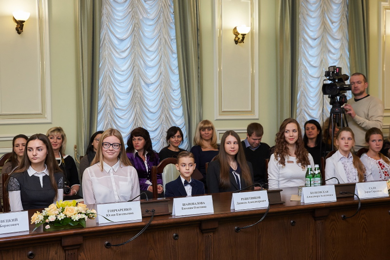 У Харкові відзначили кращих учнів Шевченківського району