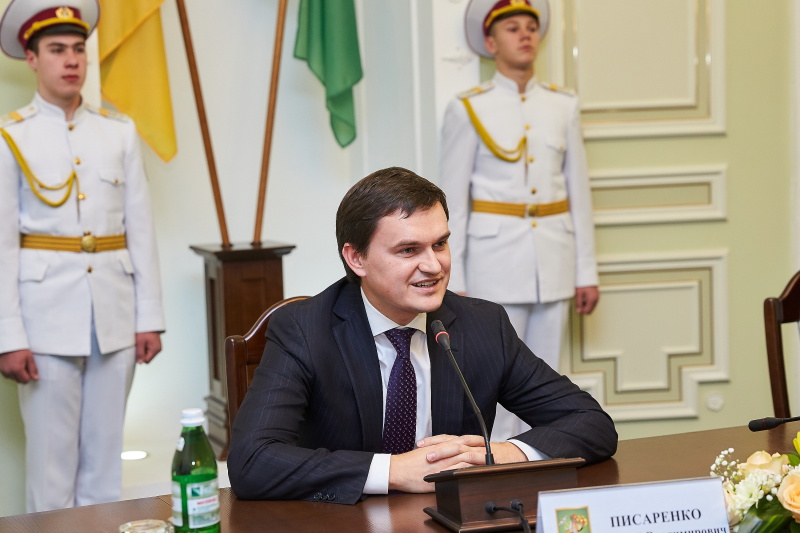 У Харкові відзначили кращих учнів Шевченківського району