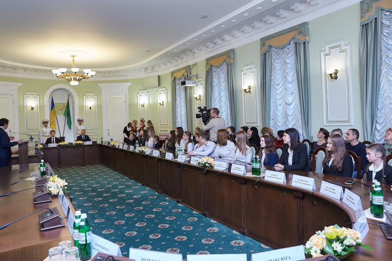 У Харкові відзначили кращих учнів Шевченківського району