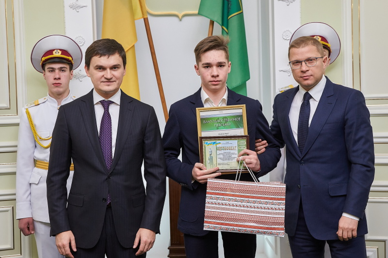 У Харкові відзначили кращих учнів Шевченківського району