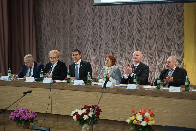У Харкові проходить форум, присвячений лікуванню рідкісних захворювань