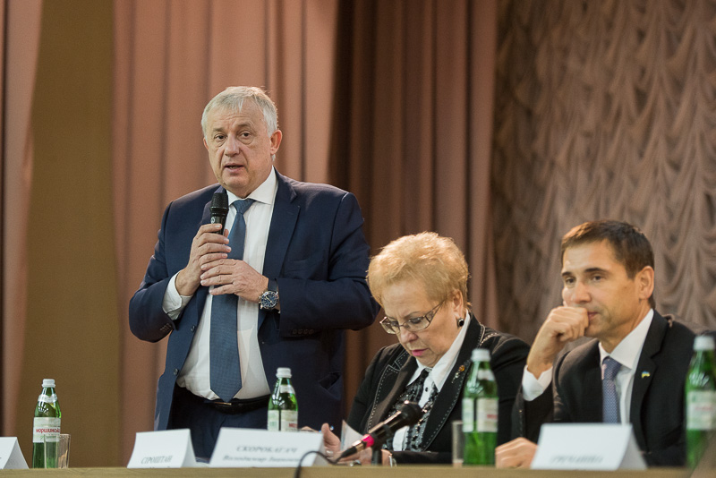 У Харкові проходить форум, присвячений лікуванню рідкісних захворювань