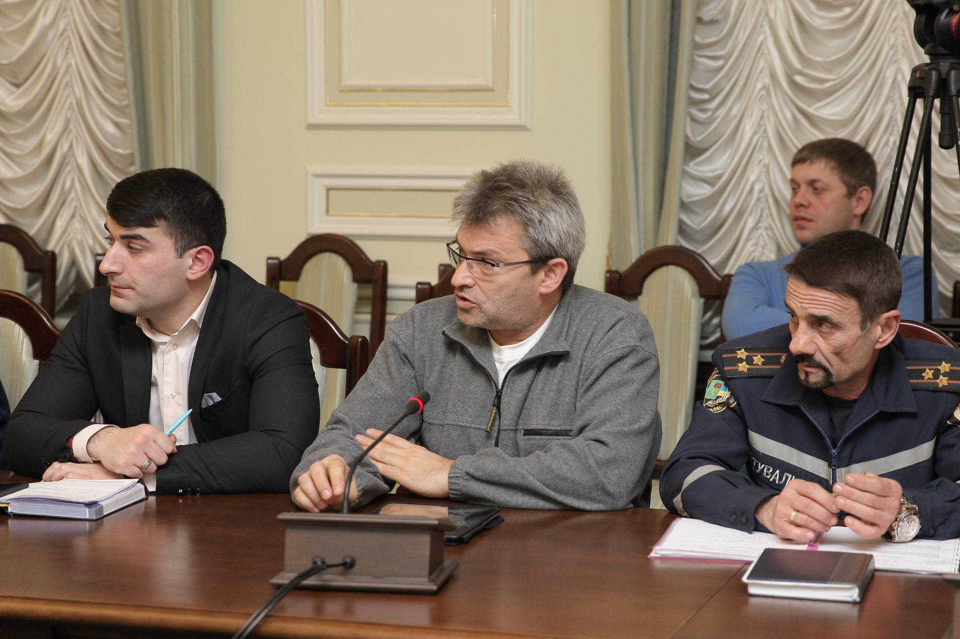 Ігор Терехов: Прибирати сніг будемо цілодобово