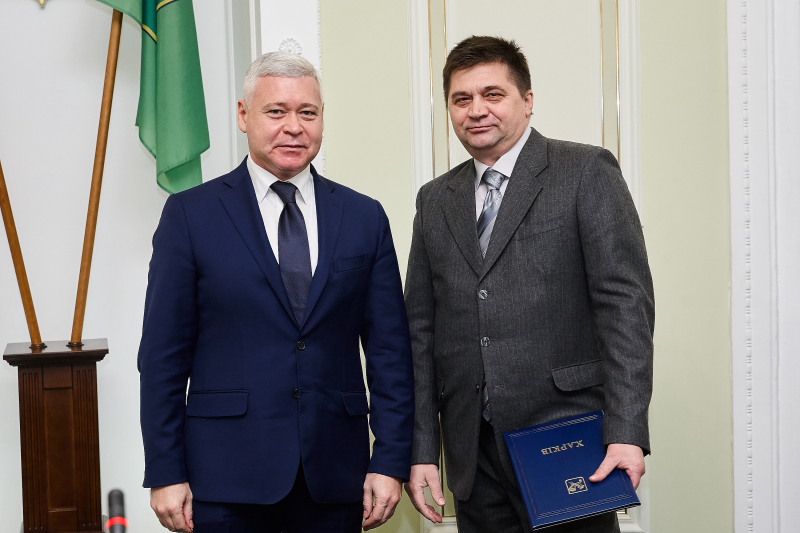 Ігор Терехов вручив премії Харківської міської ради