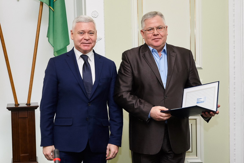 Ігор Терехов вручив премії Харківської міської ради
