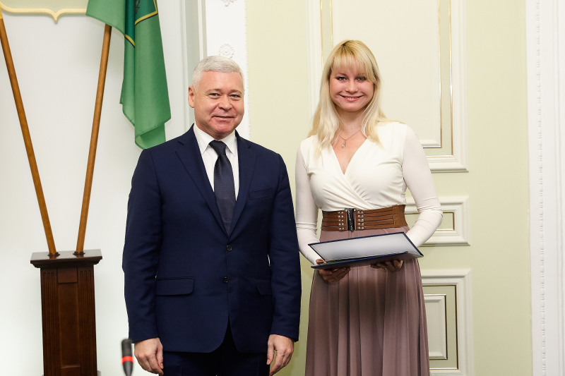 Ігор Терехов вручив премії Харківської міської ради
