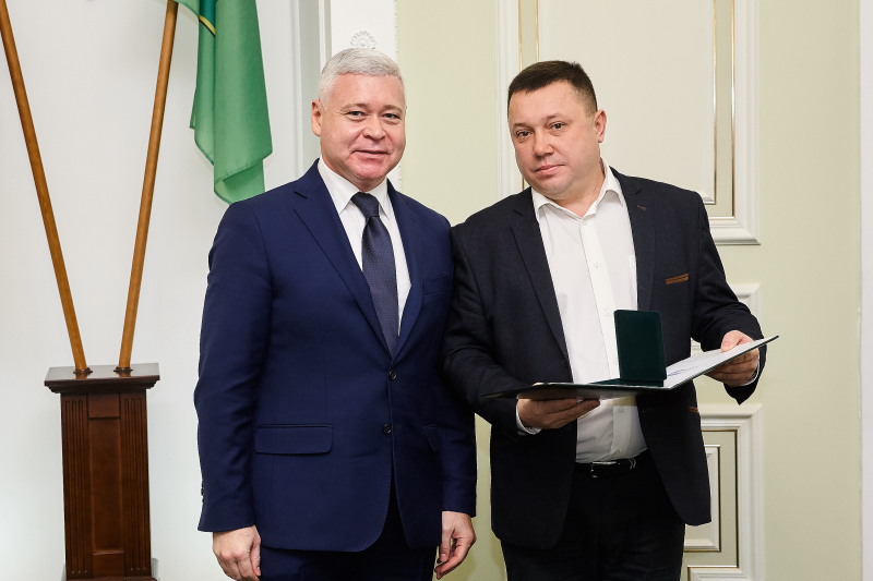 Ігор Терехов вручив премії Харківської міської ради