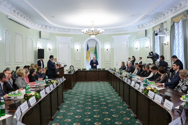 Ігор Терехов вручив премії Харківської міської ради
